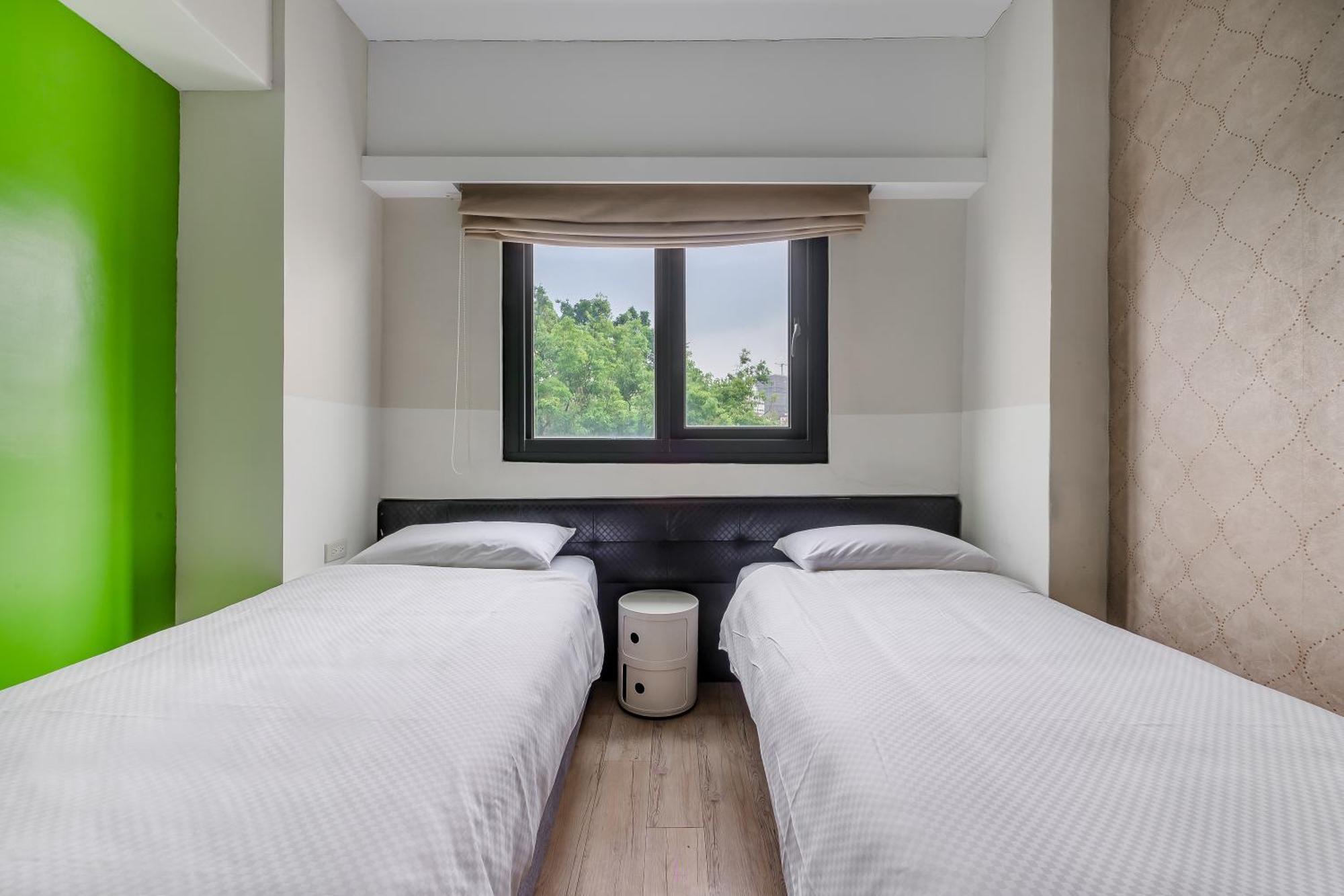 Check Inn Express Kaohsiung Love River Екстериор снимка